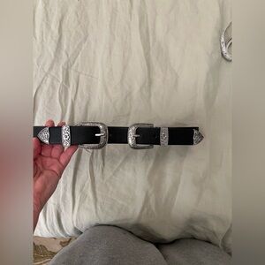 Western style double buckle belt boack and silver M / L